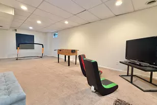 9509 Aspenwood Ct, Montgomery Village, MD 20886 - Photo 18