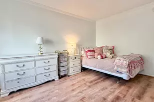 9509 Aspenwood Ct, Montgomery Village, MD 20886 - Photo 12