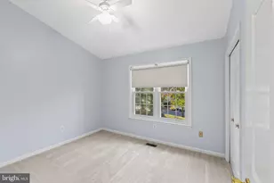 42 Tindal Springs Ct, Montgomery Village, MD 20886 - Photo 14