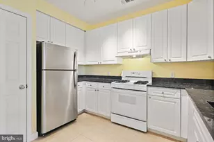 501 Hungerford Dr, Rockville, MD 20850 - Photo 14