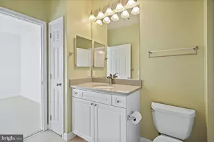 501 Hungerford Dr, Rockville, MD 20850 - Photo 22