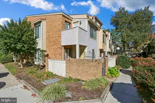 18801 Nathans Pl, Gaithersburg, MD 20886 - Photo 2