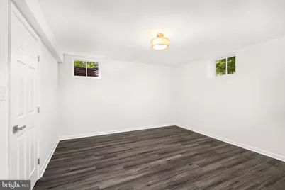 8500 Horseshoe Lane, Potomac, MD 20854 - Photo 24
