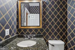 8242 Castanea Ln, Derwood, MD 20855 - Photo 32