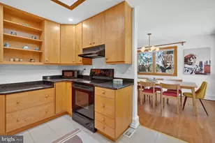 10407 Royal Rd, Silver Spring, MD 20903 - Photo 12