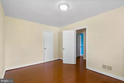10112 Sutherland Road, Silver Spring, MD 20901 - Photo 14