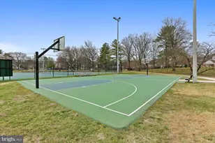 880 Azalea Dr, Rockville, MD 20850 - Photo 28