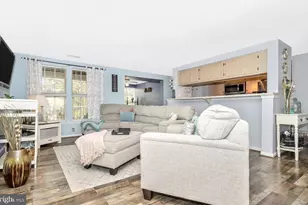 13105 Briarcliff Terrace, Germantown, MD 20874 - Photo 2