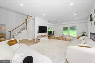 8225 Hawkins Creamery Rd, Gaithersburg, MD 20882 - Photo 4