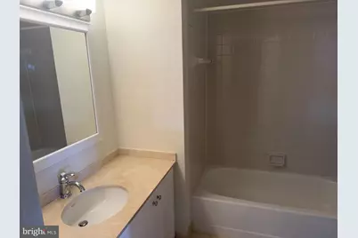 10101 Grosvenor Place #1006, Rockville, MD 20852 - Photo 8