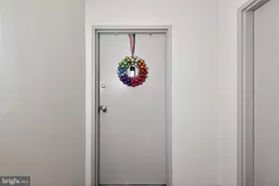 7400 Lakeview Dr, Bethesda, MD 20817 - Photo 6