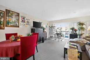 7400 Lakeview Dr, Bethesda, MD 20817 - Photo 12