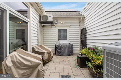 913 Pleasant Drive, Rockville, MD 20850 - Photo 36