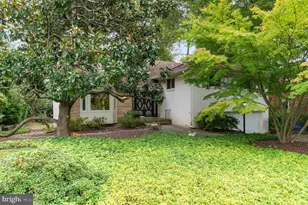5804 Lenox Rd, Bethesda, MD 20817 - Photo 2