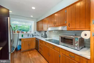 5804 Lenox Rd, Bethesda, MD 20817 - Photo 16