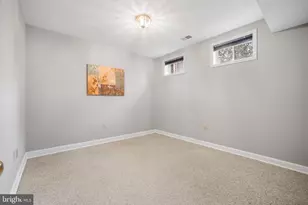 11103 Candlelight Ln, Potomac, MD 20854 - Photo 30