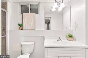 315 Hillmoor Dr, Silver Spring, MD 20901 - Photo 28