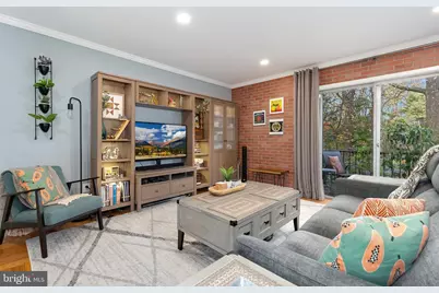 10607 Montrose Avenue #M-202, Bethesda, MD 20814 - Photo 6