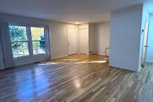 11640 Pleasant Meadow Dr, North Potomac, MD 20878 - Photo 10