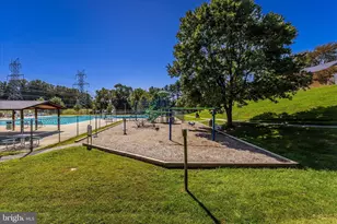 10513 Cambridge, Montgomery Village, MD 20886 - Photo 64