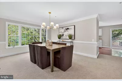 10152 Sterling Terrace, Rockville, MD 20850 - Photo 8