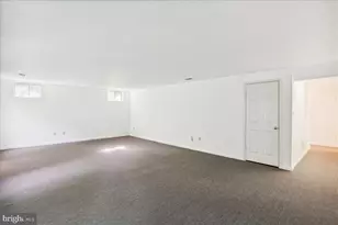 18518 Gingerbread Ln, Gaithersburg, MD 20877 - Photo 50