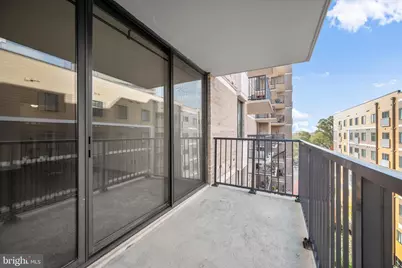 4 Monroe Street #4-810, Rockville, MD 20850 - Photo 14