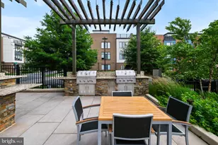 8033 Tribeca St, Rockville, MD 20855 - Photo 30