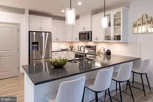 13240 Petrel St, Clarksburg, MD 20871 - Photo 2