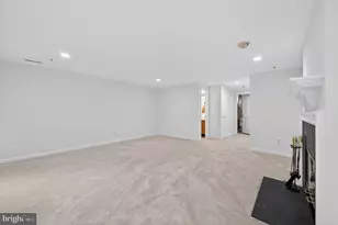 8404 Burchap Dr, Gaithersburg, MD 20886 - Photo 16