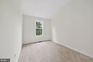 8404 Burchap Dr, Gaithersburg, MD 20886 - Photo 24