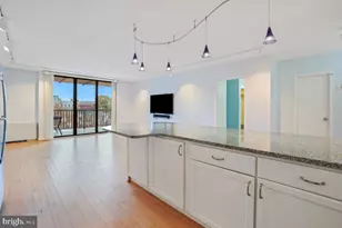 4242 East-West Hwy, Chevy Chase, MD 20815 - Photo 6