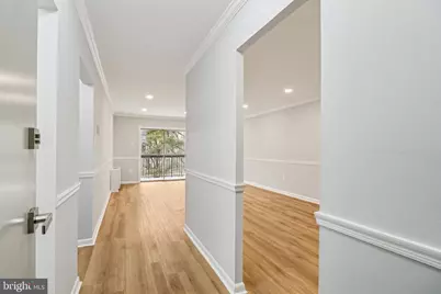 10300 Westlake Drive #S304, Bethesda, MD 20817 - Photo 4