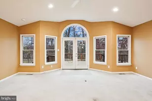 1001 Loxford Terrace, Silver Spring, MD 20901 - Photo 2