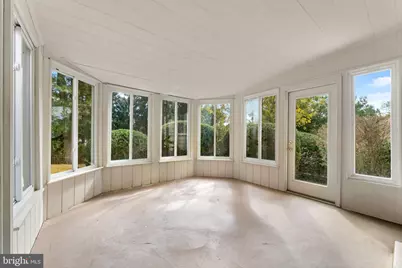 9 Snug Hill Court, Potomac, MD 20854 - Photo 6