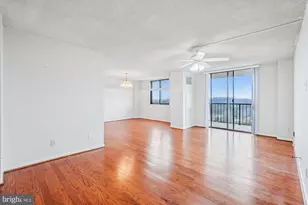 7420 Westlake Terrace, Bethesda, MD 20817 - Photo 4