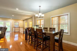 25325 Woodfield Rd, Damascus, MD 20872 - Photo 24