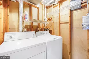 11545 Scottsbury Terrace, Germantown, MD 20876 - Photo 22