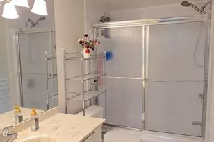 5225 Pooks Hill Rd, Bethesda, MD 20814 - Photo 14