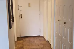 5225 Pooks Hill Rd, Bethesda, MD 20814 - Photo 8