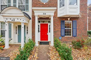 714 Crooked Creek Dr, Rockville, MD 20850 - Photo 2