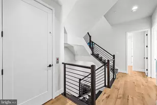9750 Windflower Wy, Bethesda, MD 20817 - Photo 58