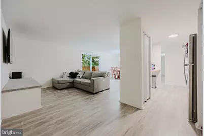 19621 Gunners Branch Road #823, Germantown, MD 20876 - Photo 14