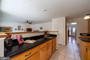 14305 Platinum Dr, North Potomac, MD 20878 - Photo 14