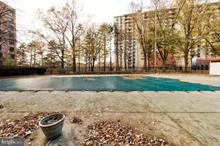 10320 Westlake Dr, Bethesda, MD 20817 - Photo 4