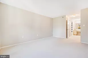 15115 Interlachen Dr, Silver Spring, MD 20906 - Photo 12