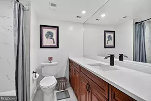 11420 Strand Dr, Rockville, MD 20852 - Photo 12