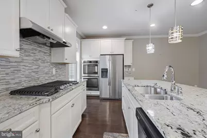 22308 Sweet Pepperbush Alley, Clarksburg, MD 20871 - Photo 4