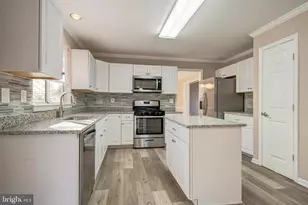 12212 Milestone Manor Ln, Germantown, MD 20876 - Photo 14