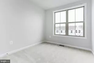 13625 Harrier Way, Clarksburg, MD 20871 - Photo 18